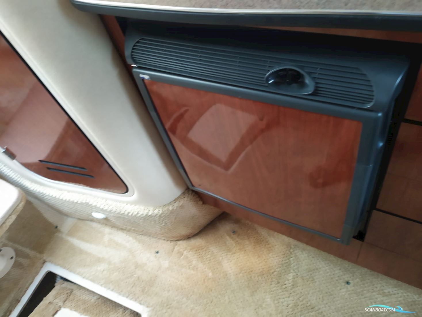 Sea Ray 335 Sundancer