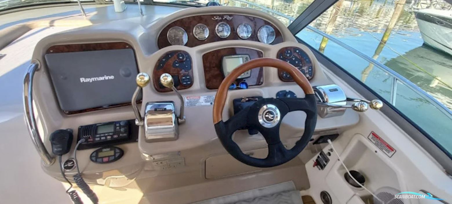 Sea Ray 355 Sundancer