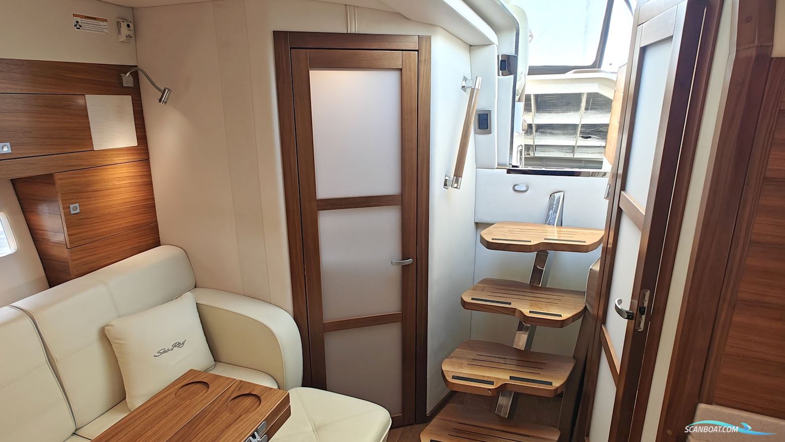 Sea Ray 355 Sundancer