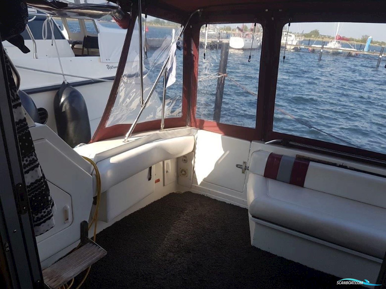 Sea Ray 370 DB