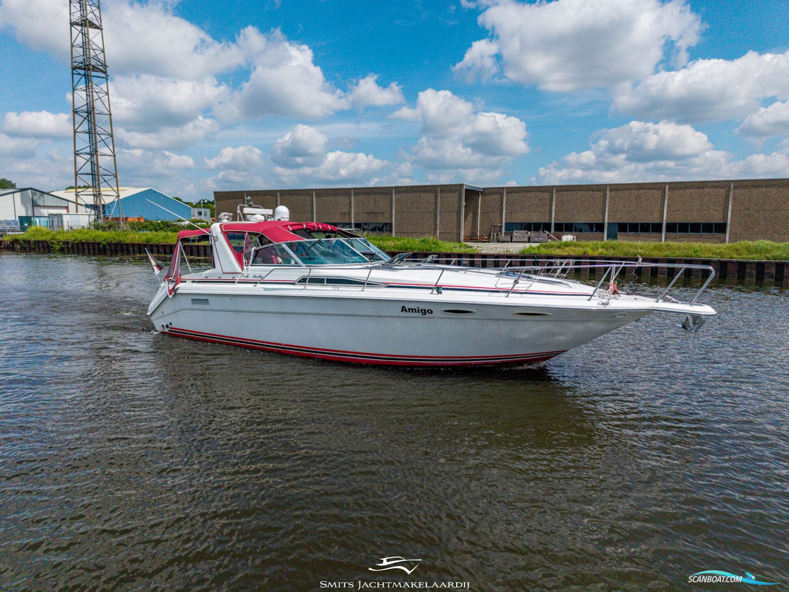 Sea Ray 370 Express Cruiser