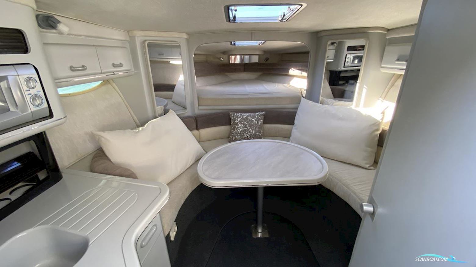 Sea Ray 370 Sun Sport