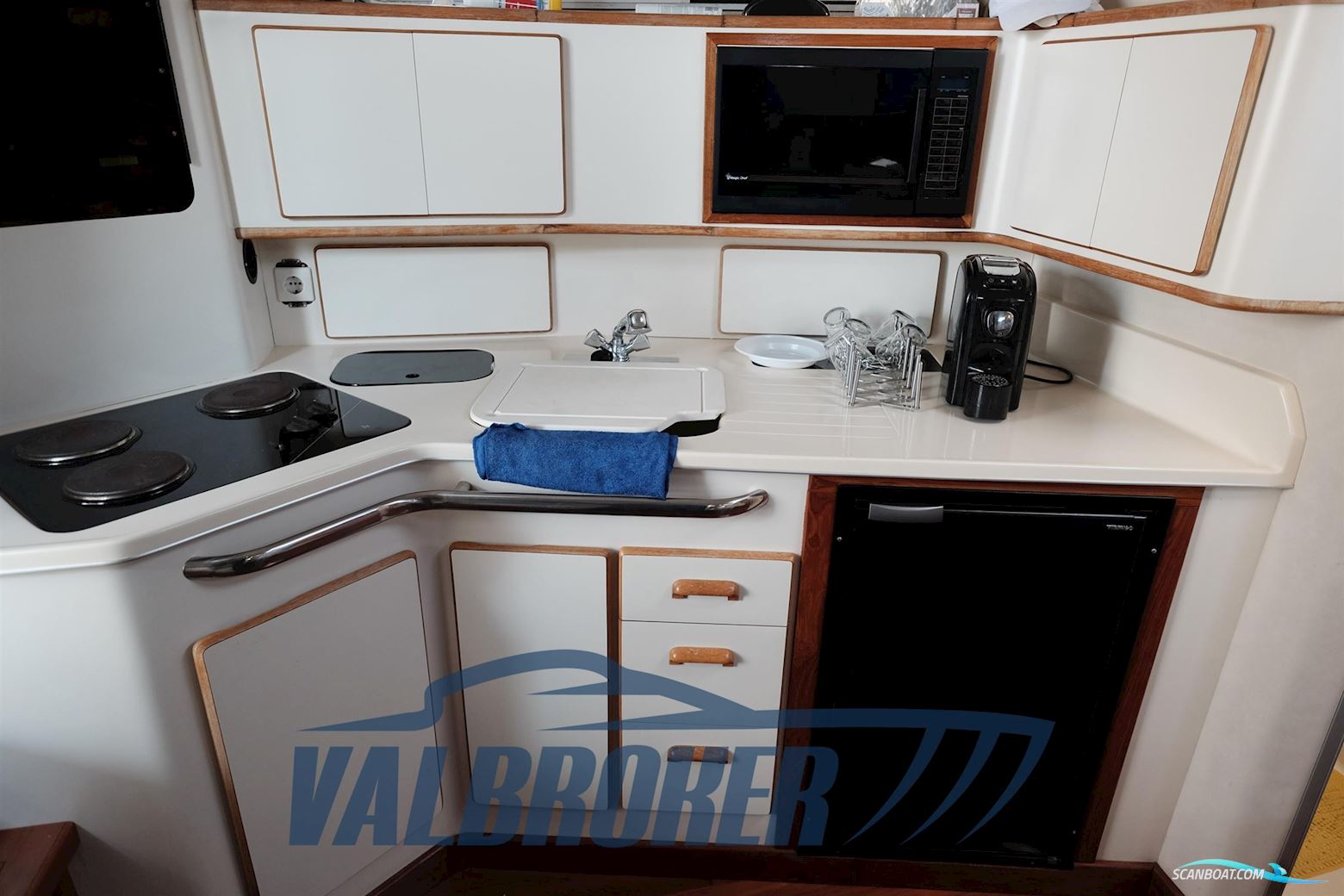 Sea Ray 370 Sundancer