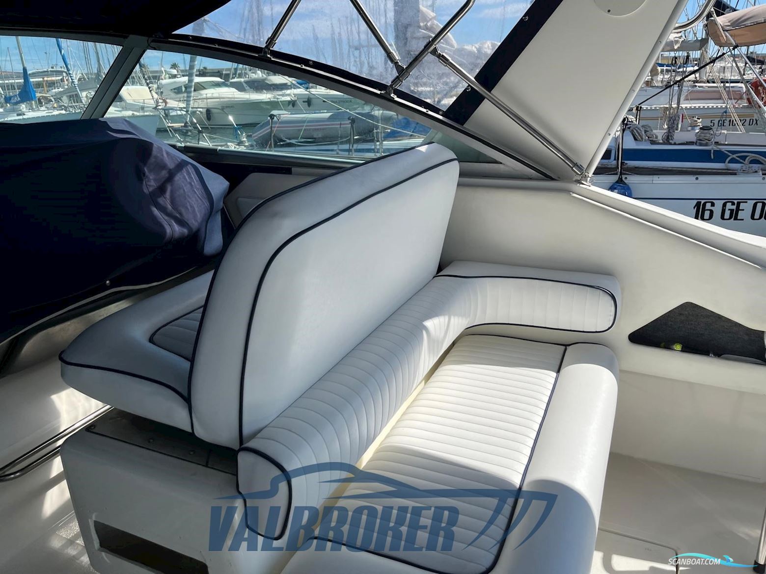 Sea Ray 370 Sundancer