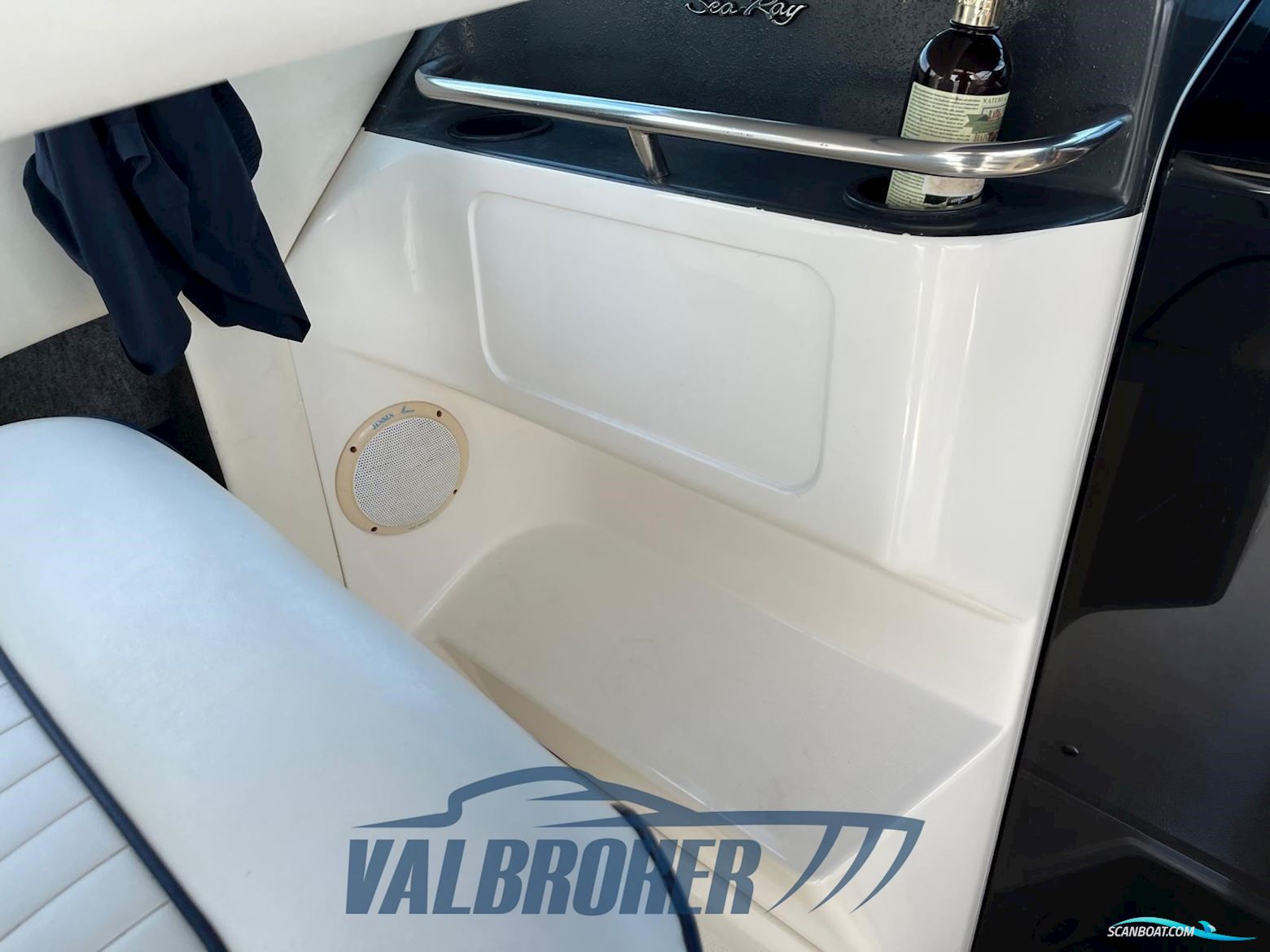Sea Ray 370 SUNDANCER