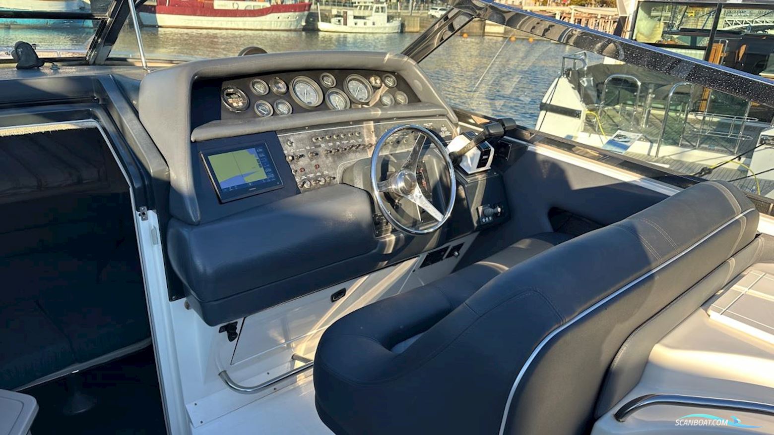 Sea Ray 380 SS
