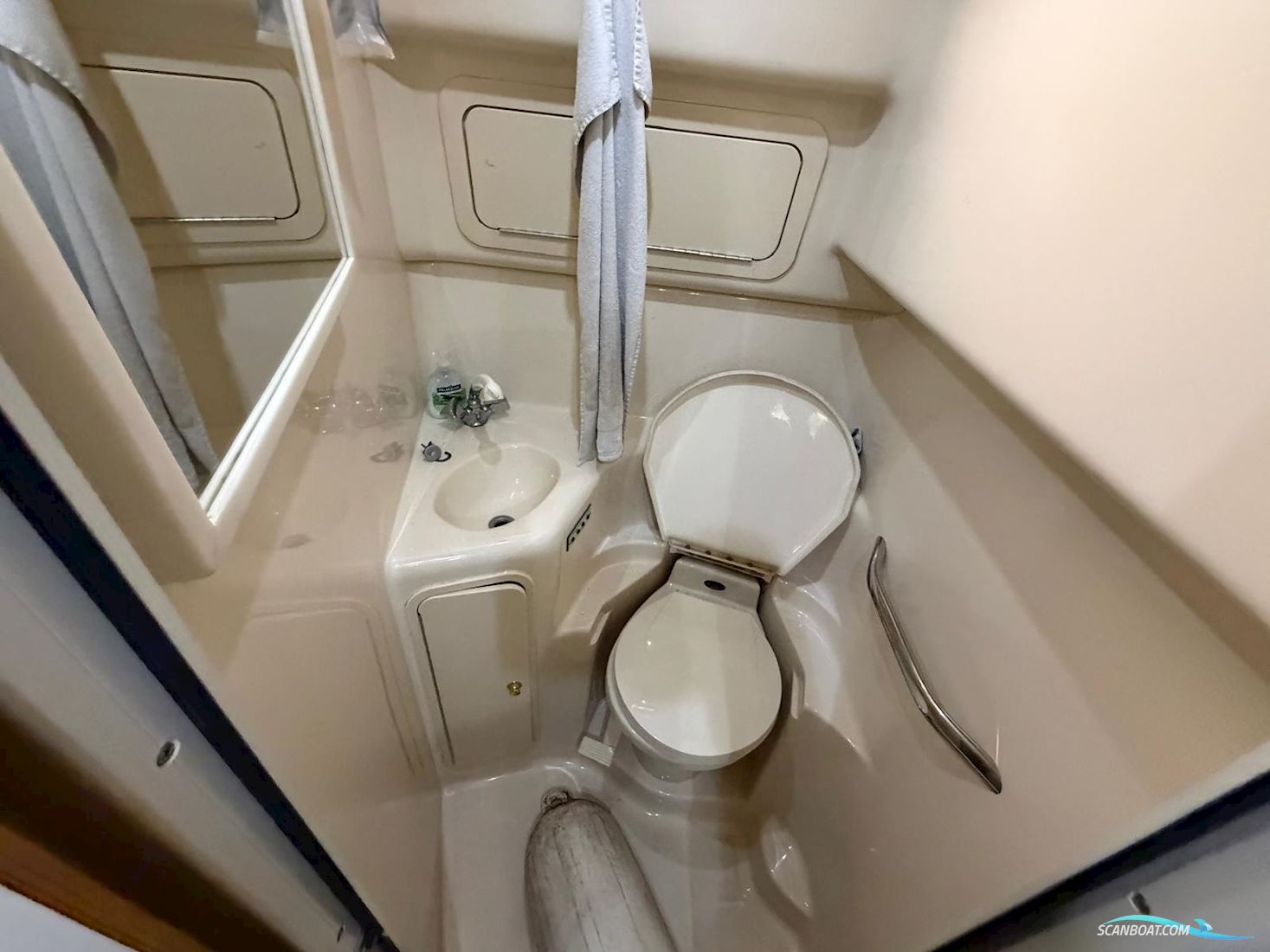 Sea Ray 400 Sundancer