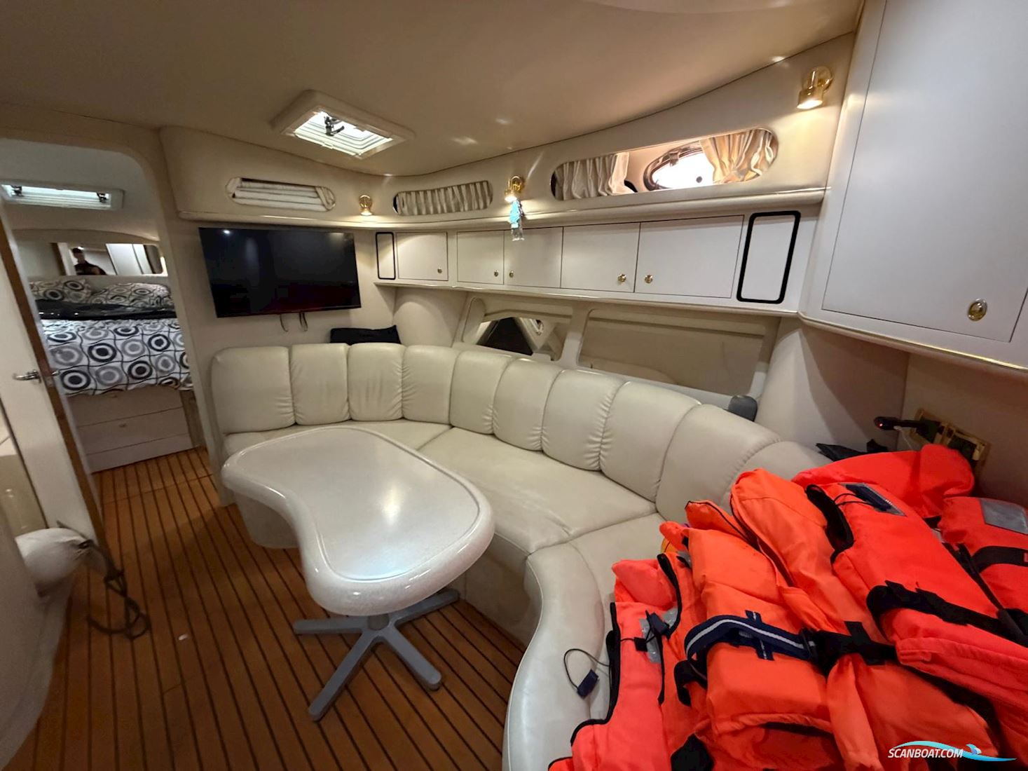Sea Ray 400 Sundancer
