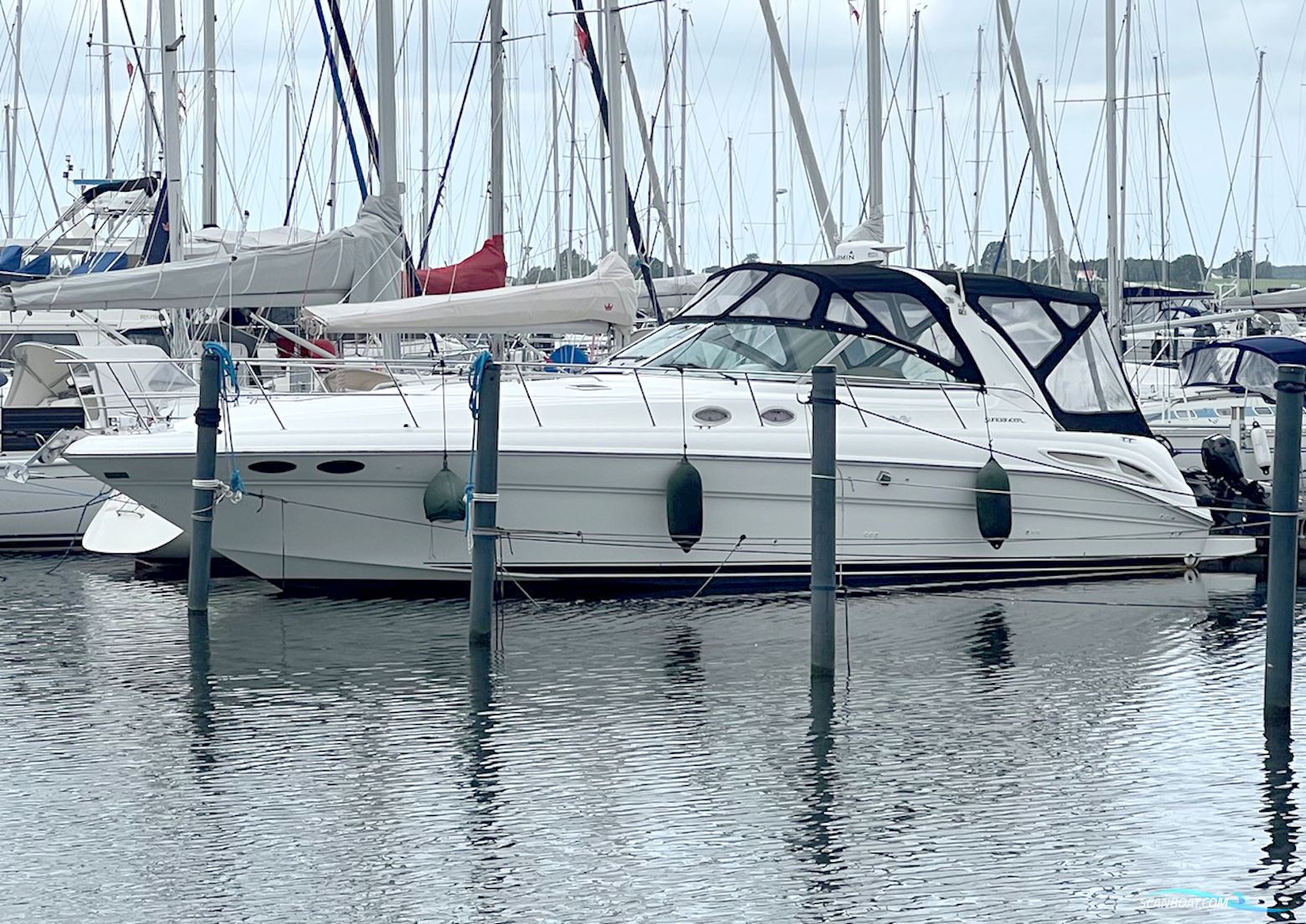Sea Ray 410 Sundancer Motorboten 2000, met Caterpillar motor, Denemarken