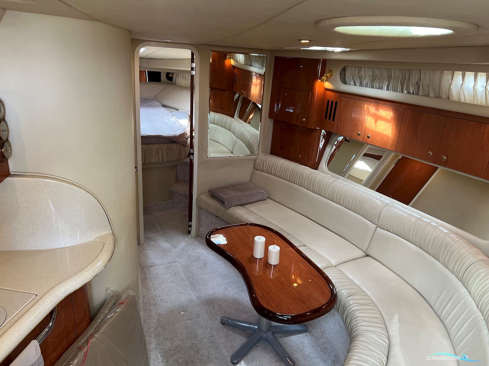 Sea Ray 410 Sundancer