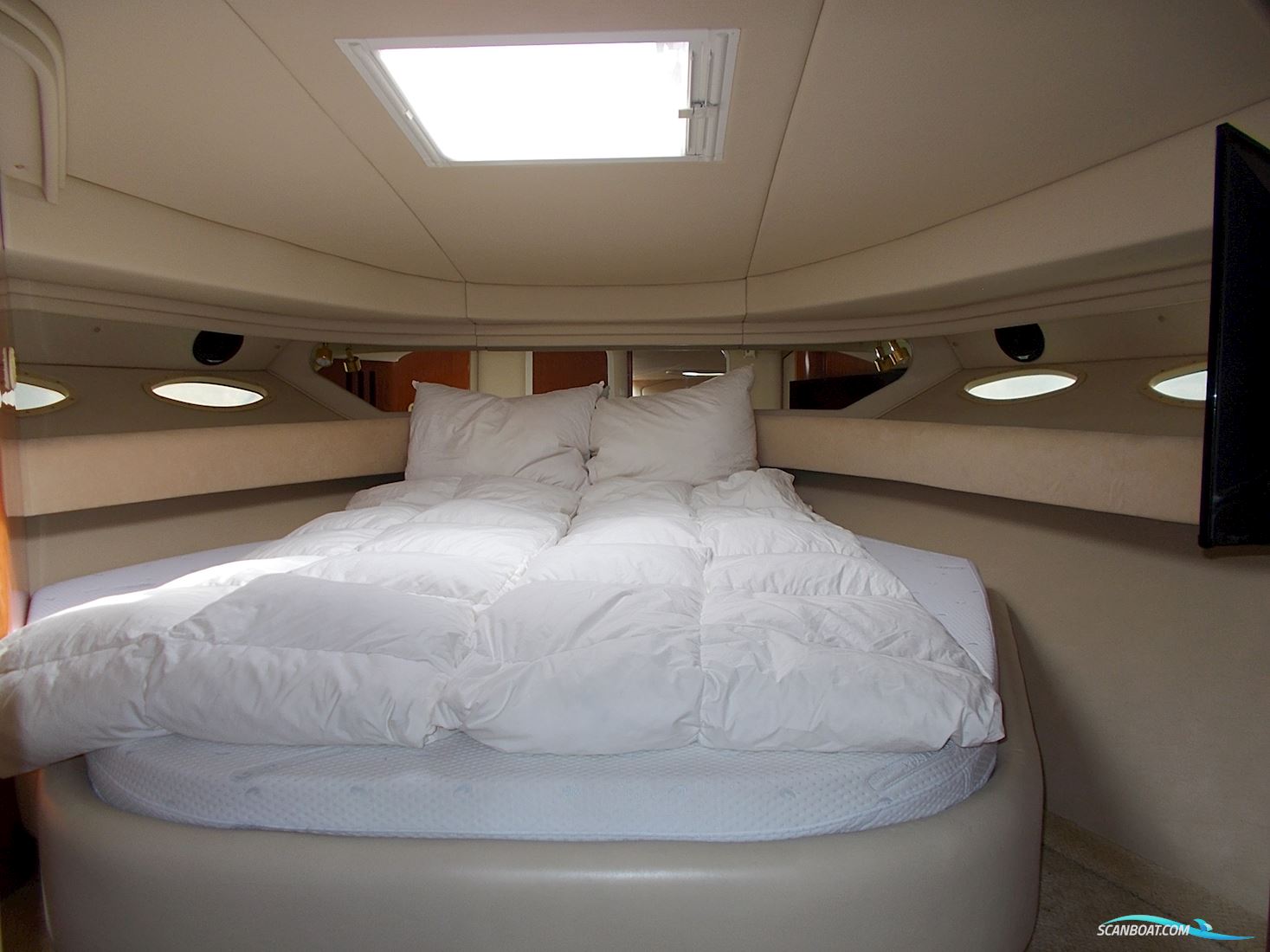 Sea Ray 410 Sundancer