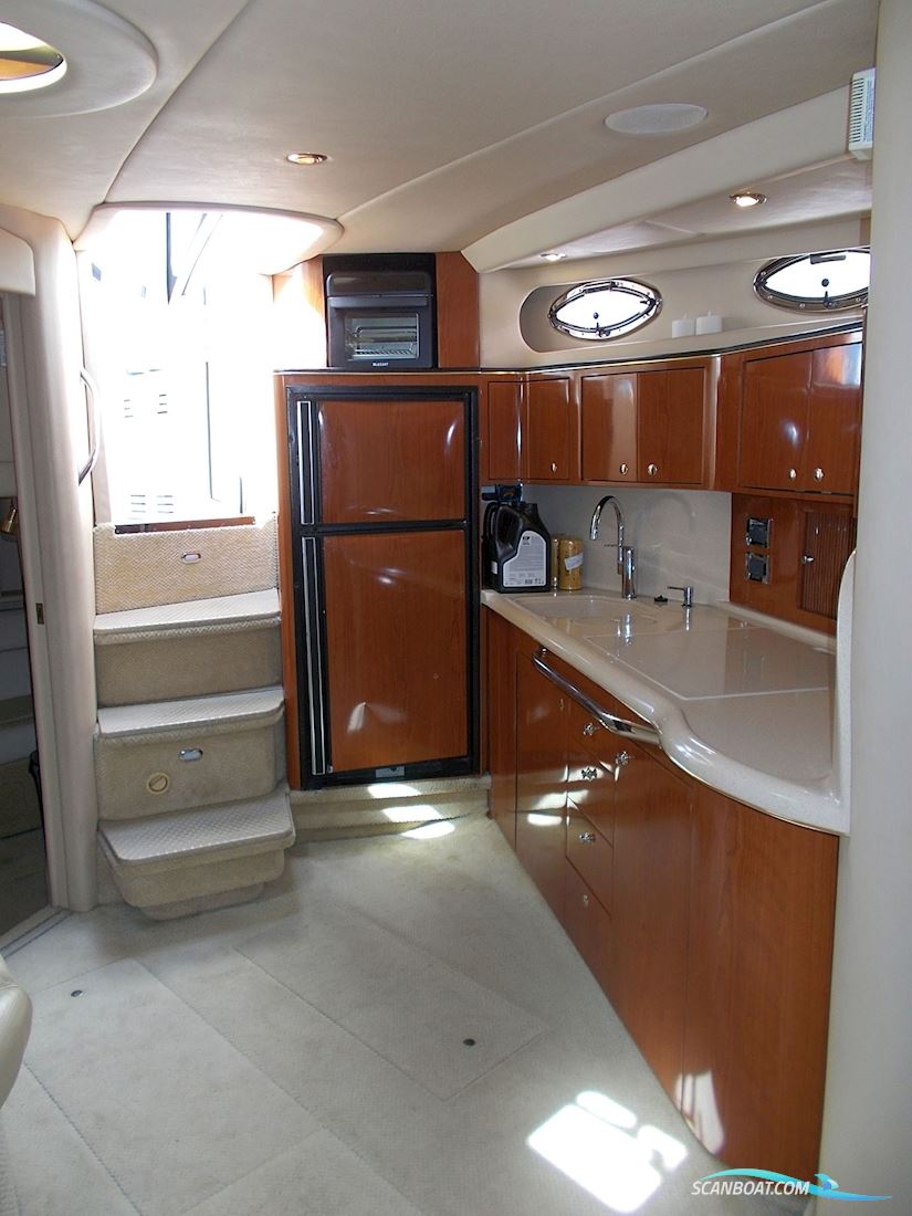 Sea Ray 410 Sundancer