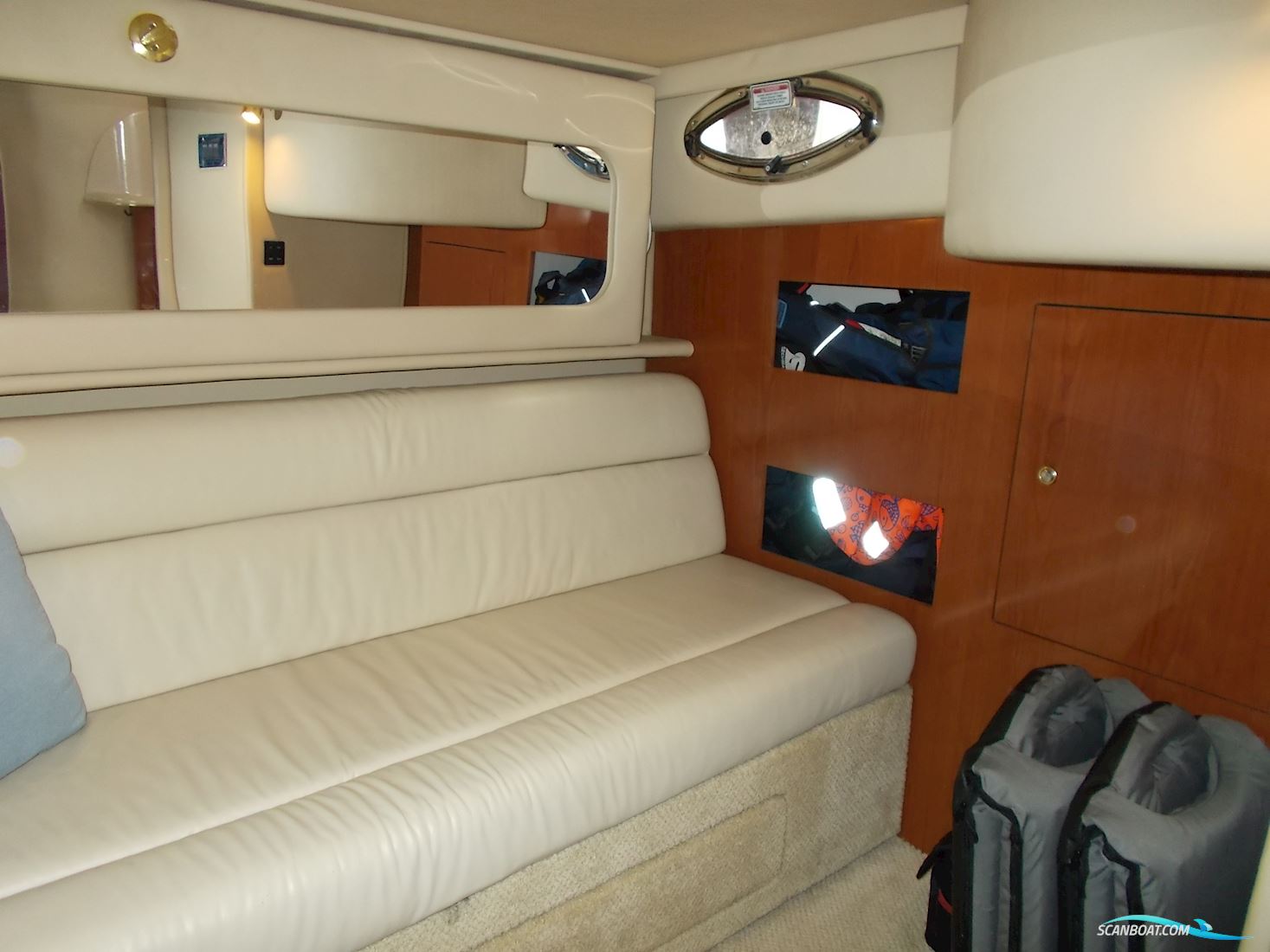 Sea Ray 410 Sundancer