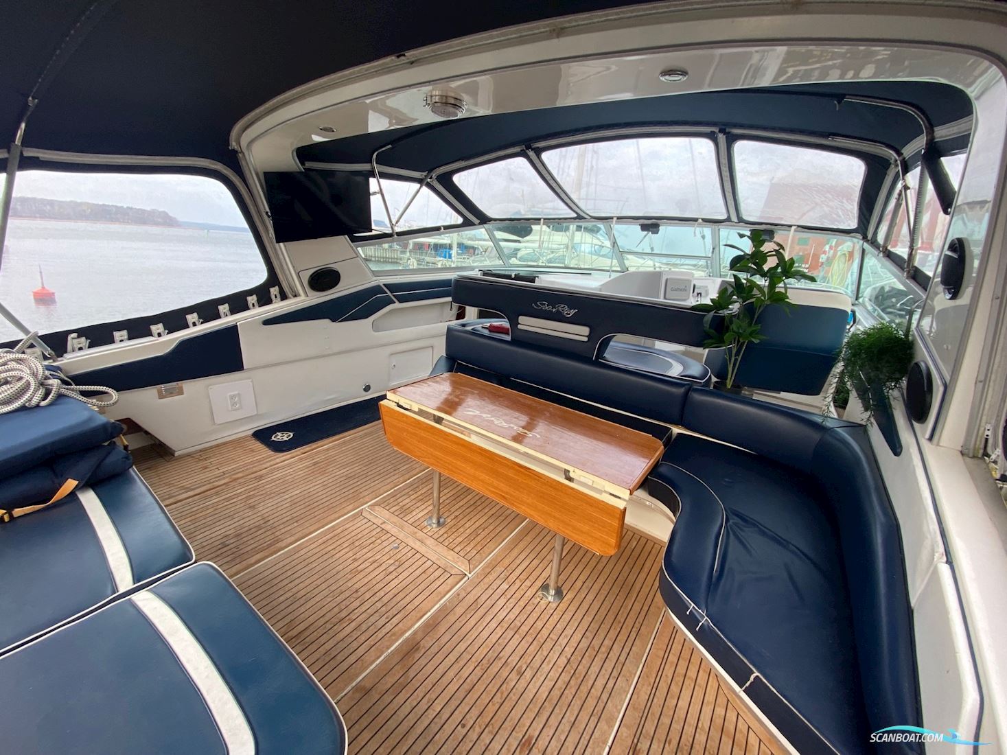 Sea Ray 420 Sundancer