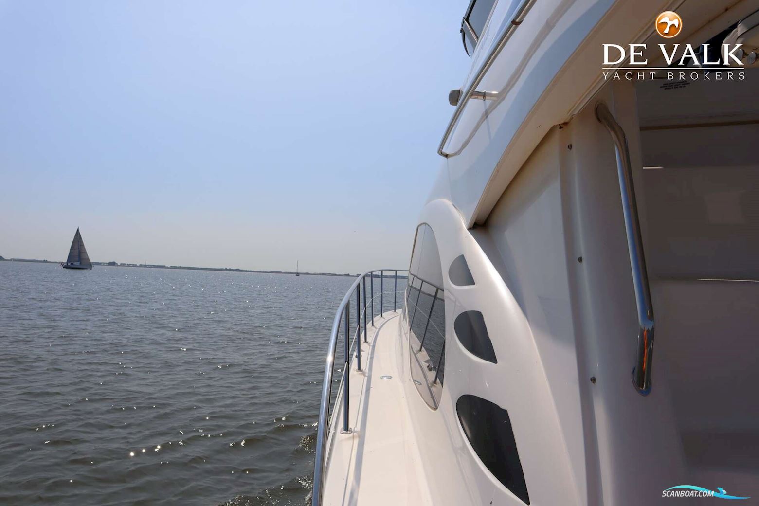 Sea Ray 455 Sedan Bridge