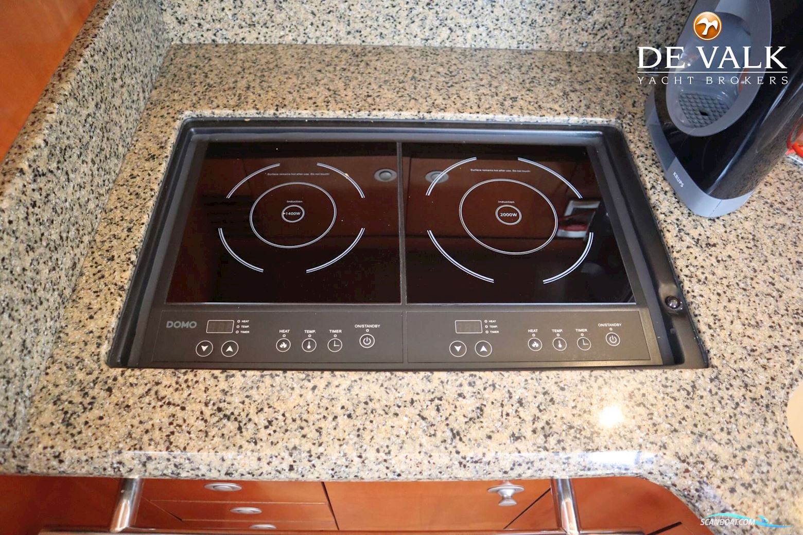 Sea Ray 455 Sedan Bridge