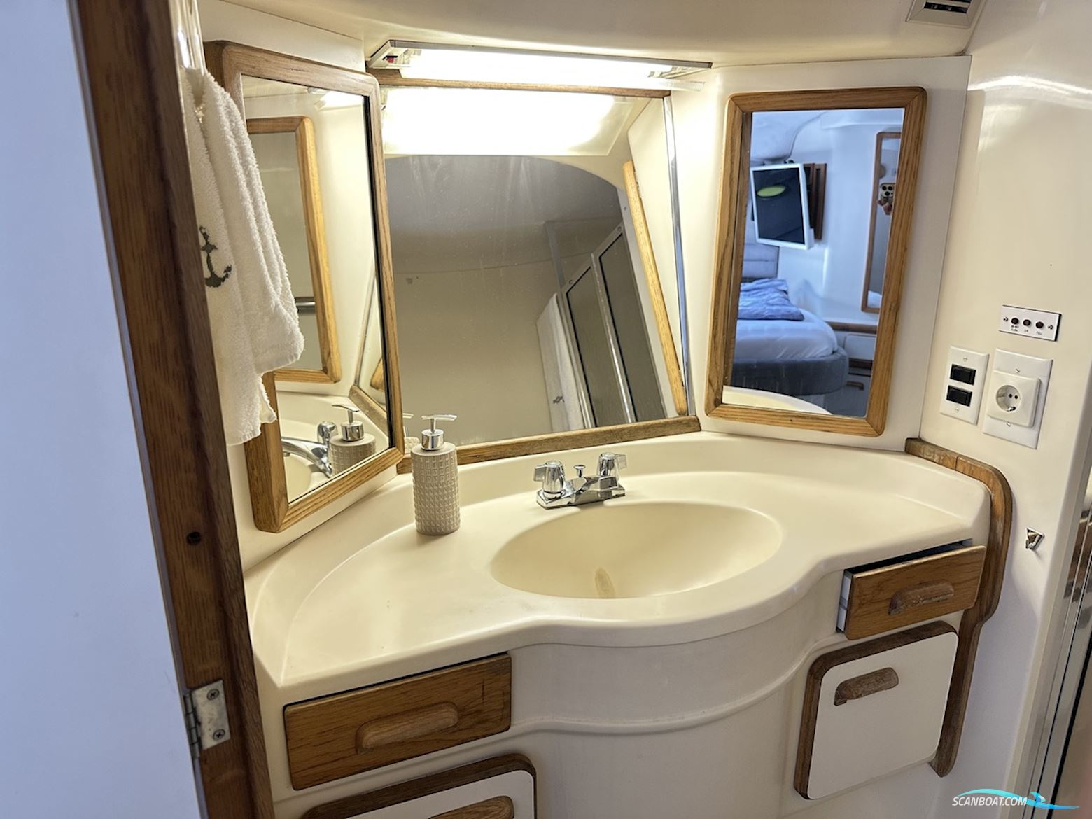 Sea Ray 500