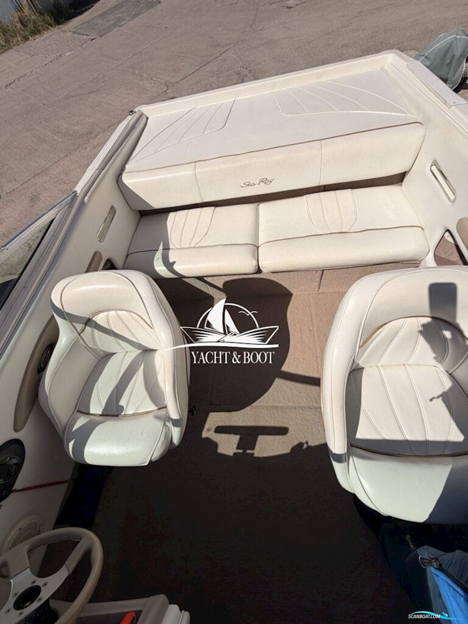 Sea Ray CB 200 Signature