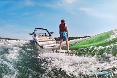Sea Ray SDX 230 SURF Motorboten 2026, met MerCruiser motor, Denemarken