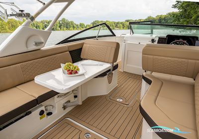 Sea Ray Sdx 250 - IN Store Motorboten 2023, met Mercruiser 6.2L Mpi Ect / Bravo Iii  (350 hk / 261 kW) motor, Sweden