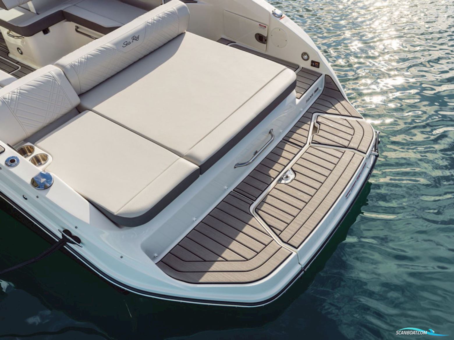 Sea Ray SDX 250