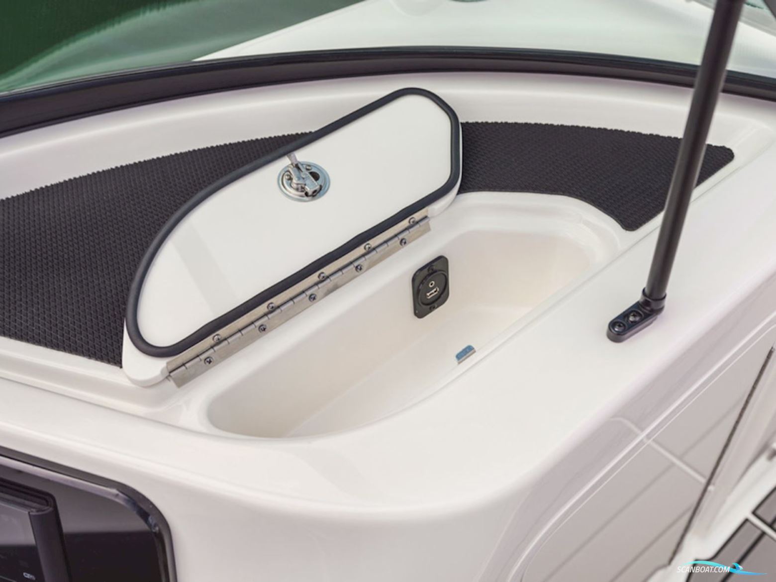 Sea Ray SDX 250