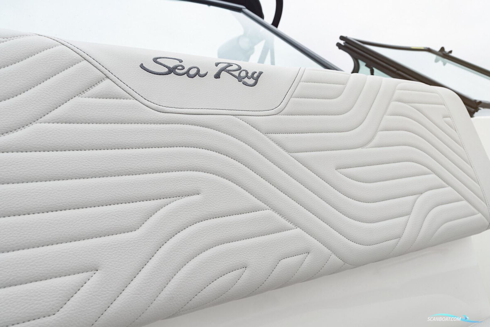 Sea Ray SDX 270 Surf