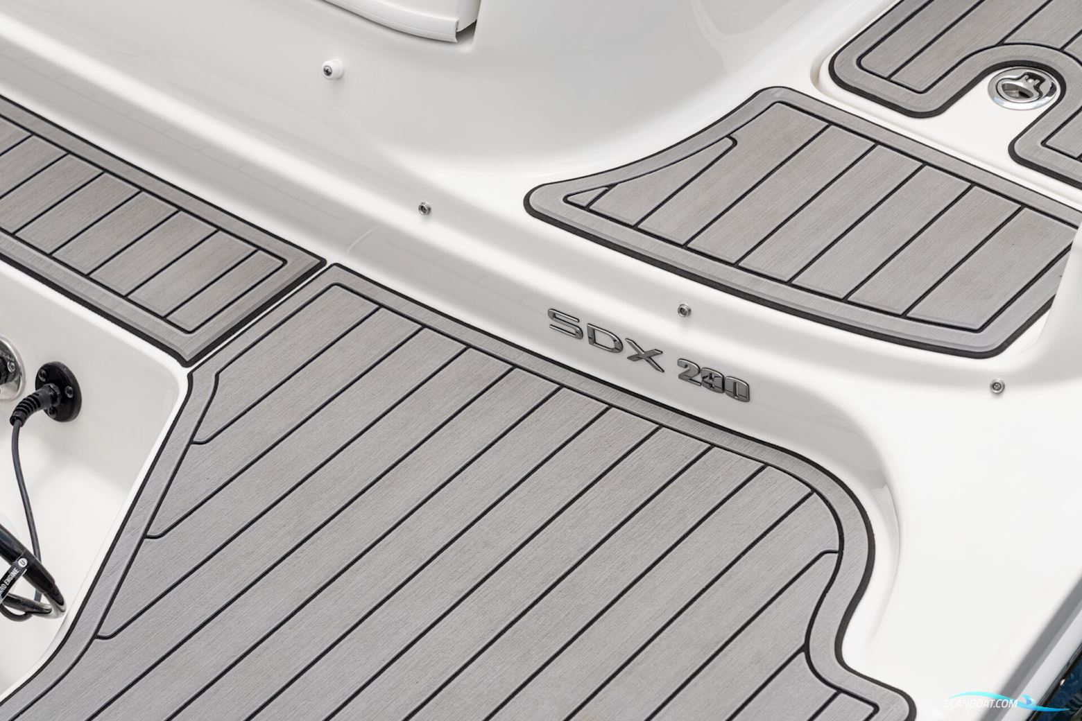 Sea Ray SDX 290 OB