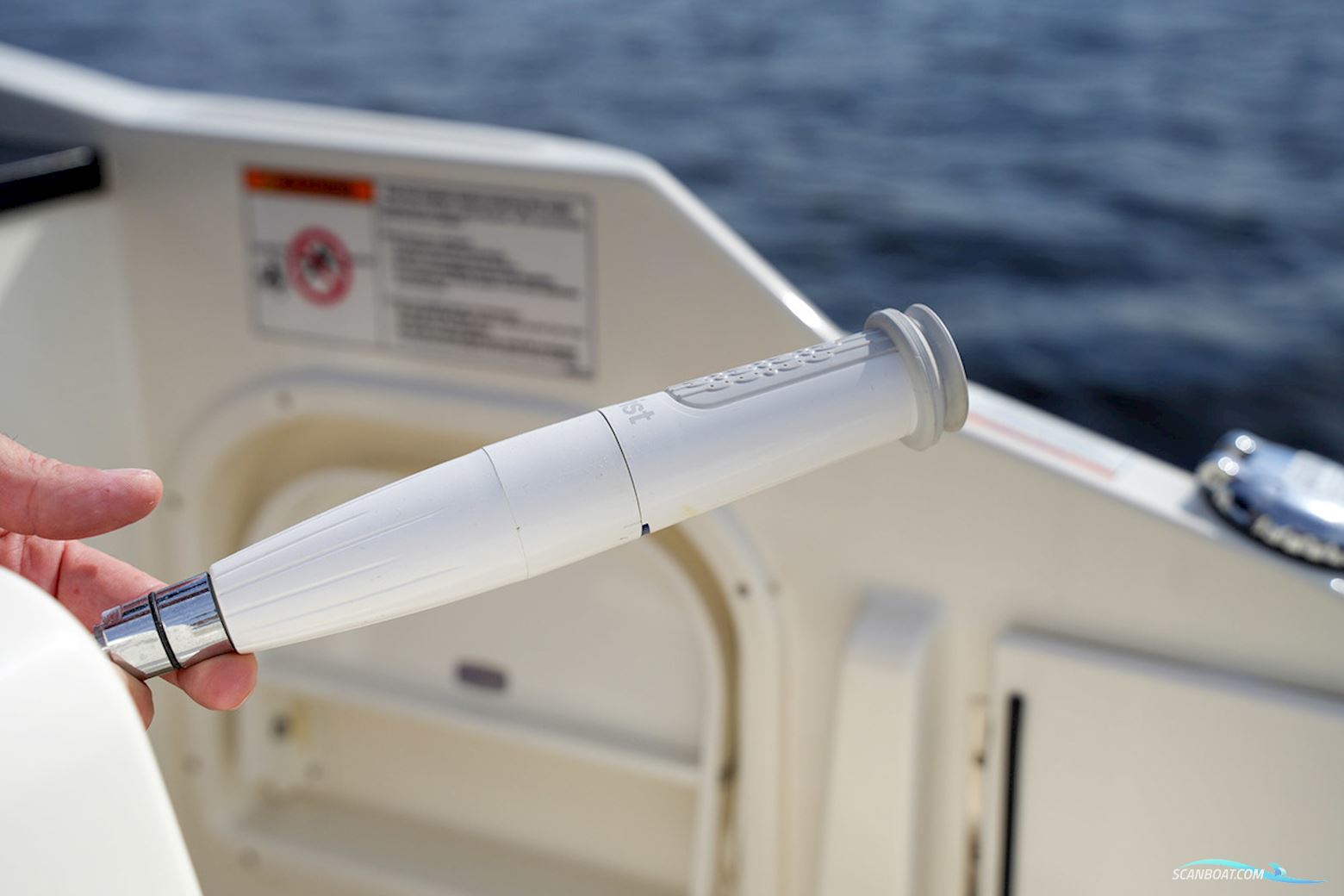 Sea Ray SDX 290 Outboard