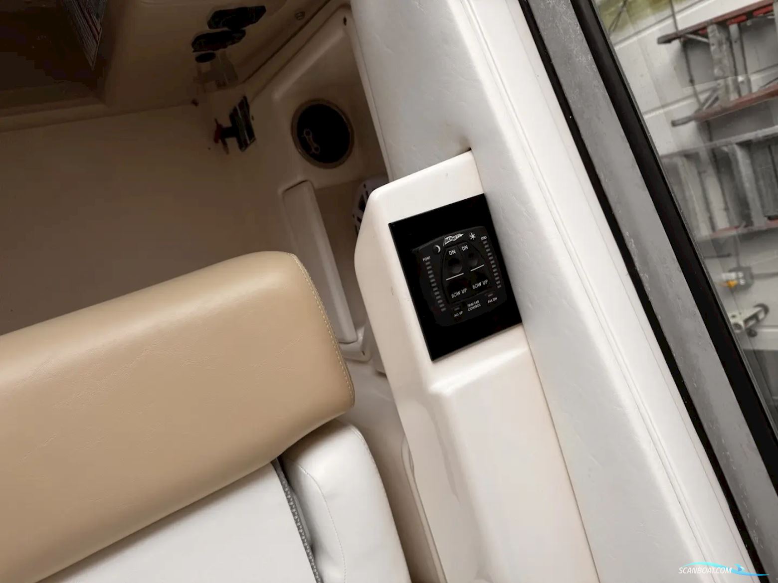 Sea Ray SLX 310