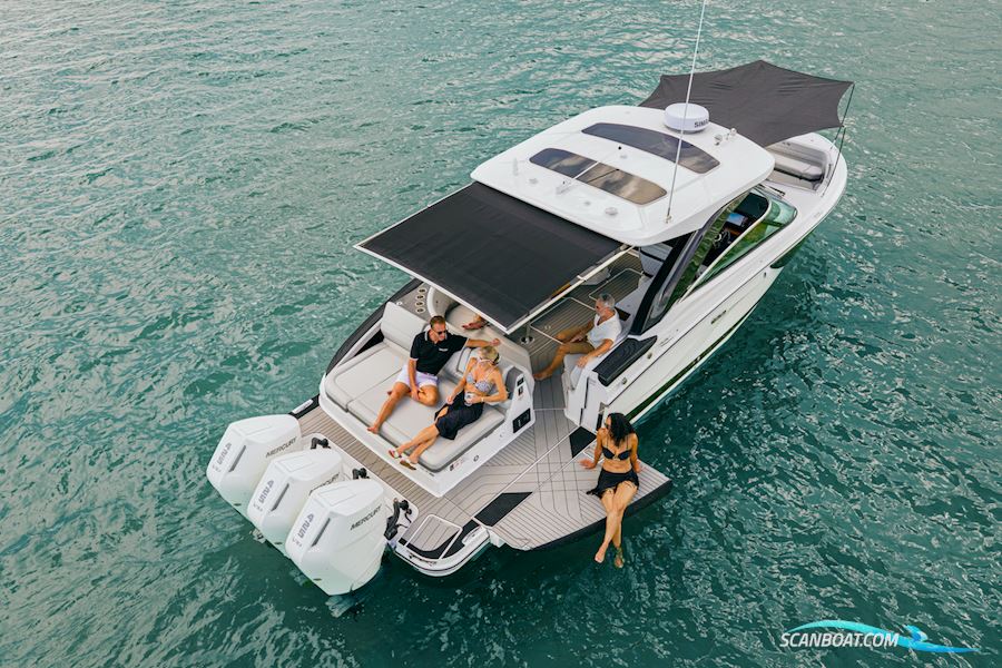 Sea Ray SLX 360