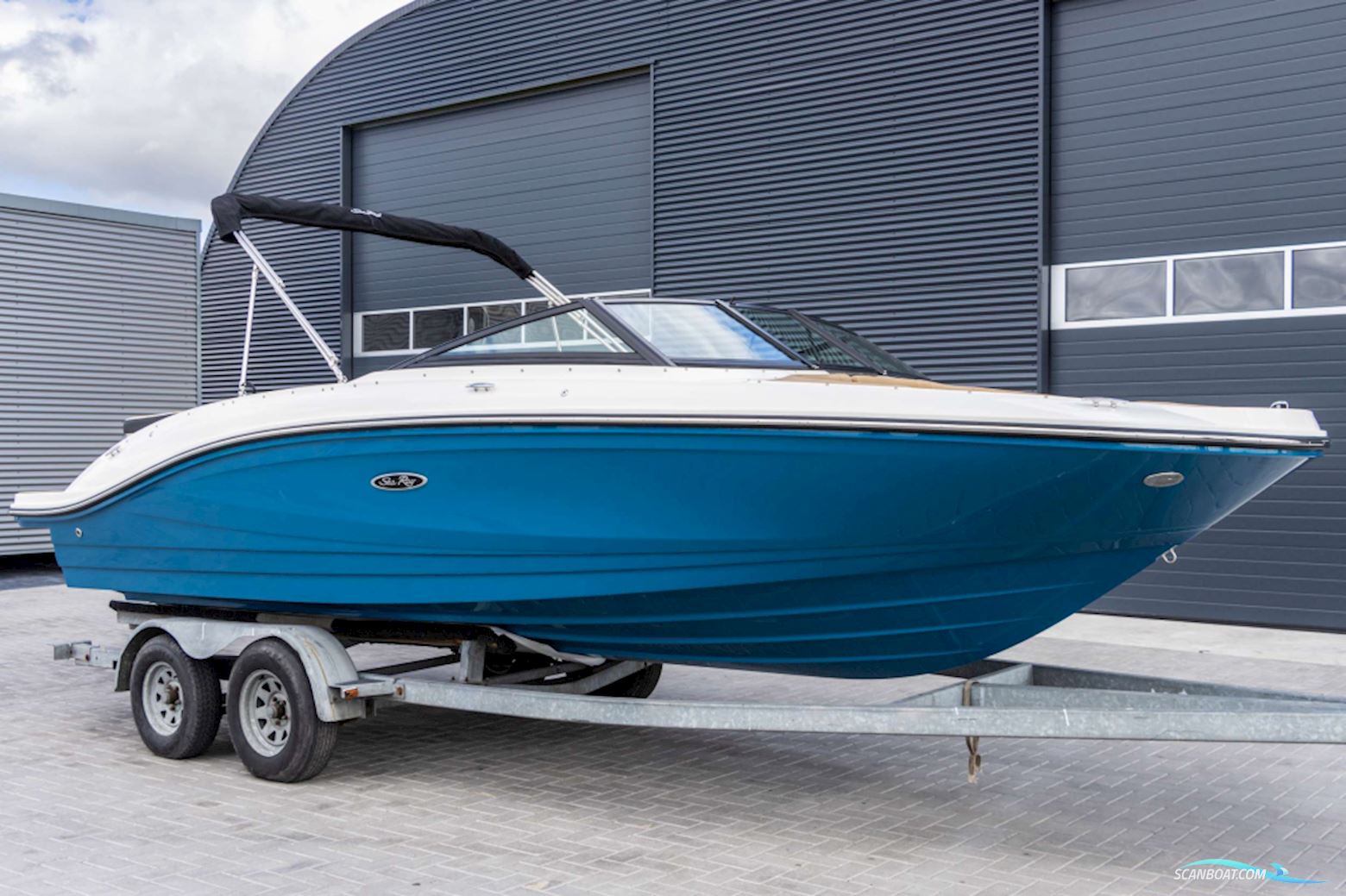 Sea Ray SPX 210 Motorboten 2022, met MerCruiser motor, The Netherlands