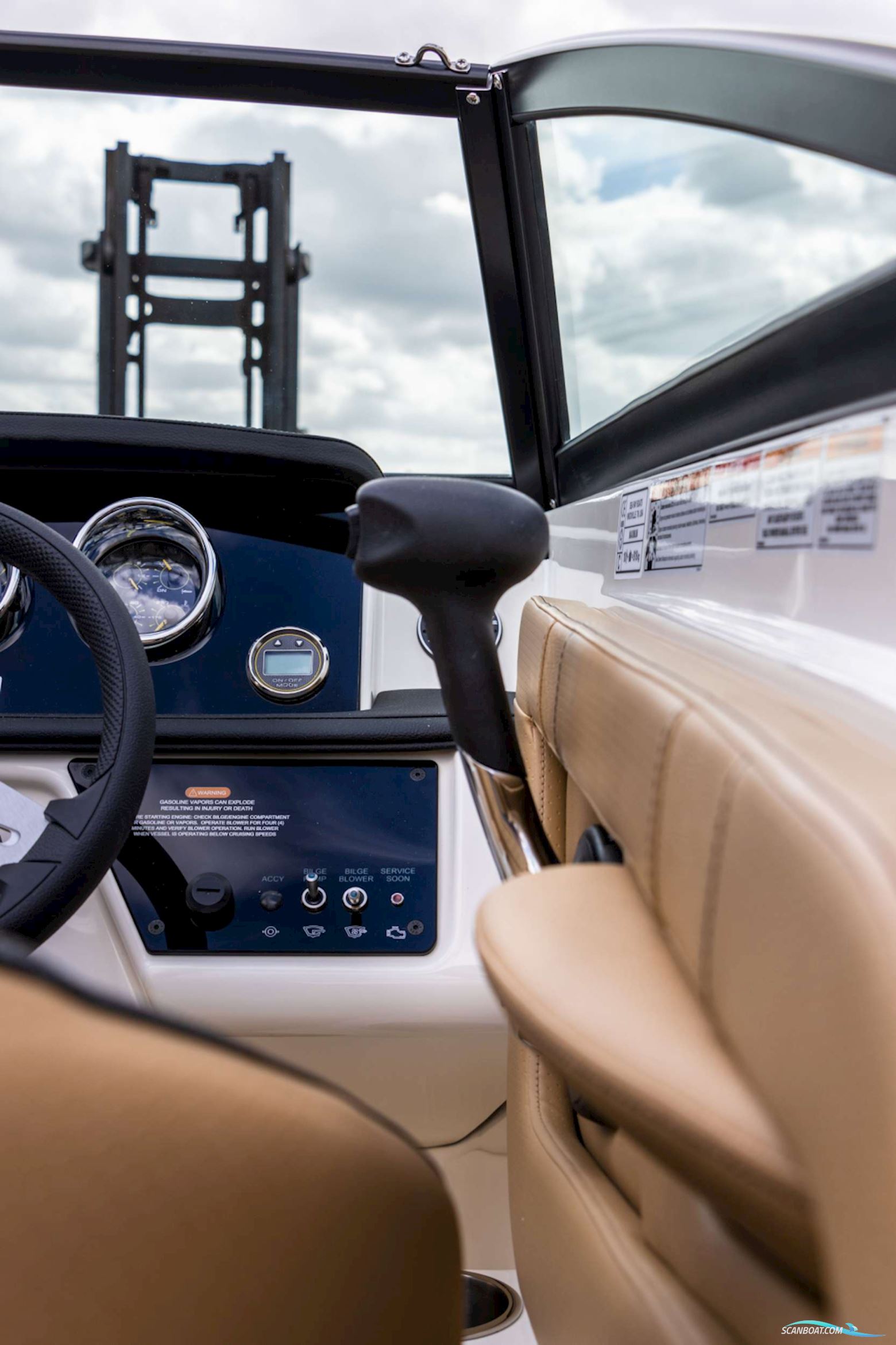 Sea Ray Spx 210