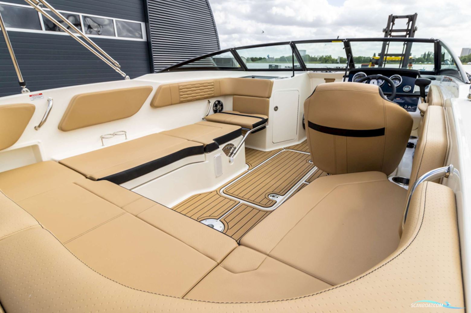 Sea Ray Spx 210