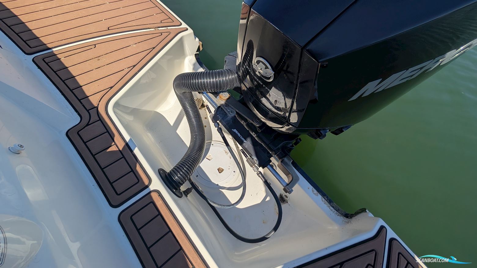Sea Ray Spx 210