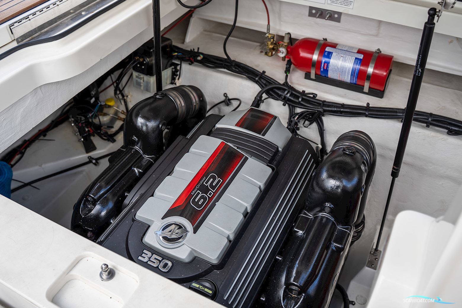 Sea Ray Sun Sport 250