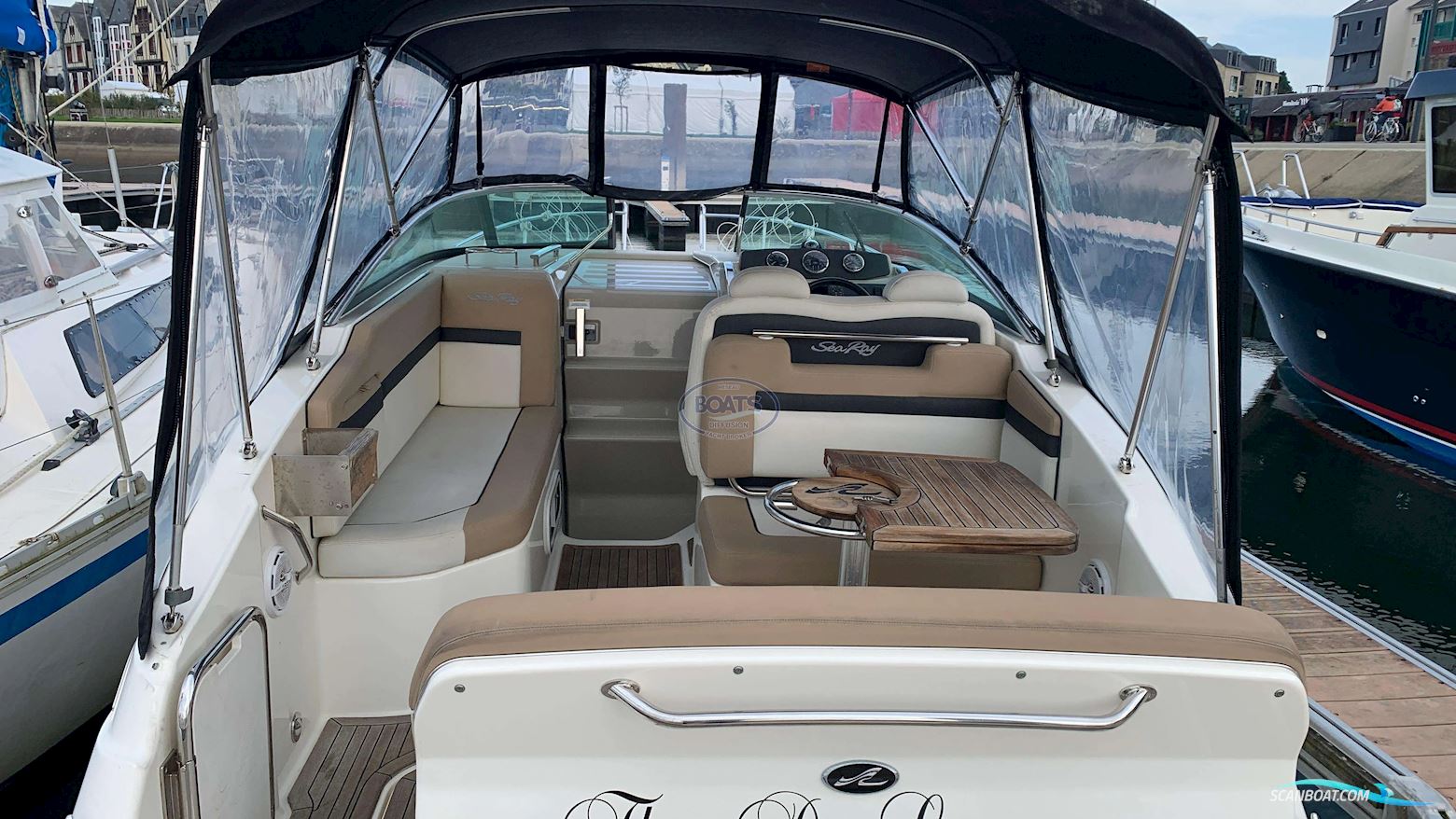 Sea Ray SUNDANCER 265