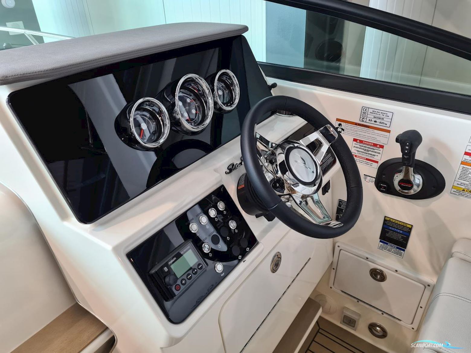 Sea Ray Sundancer 265