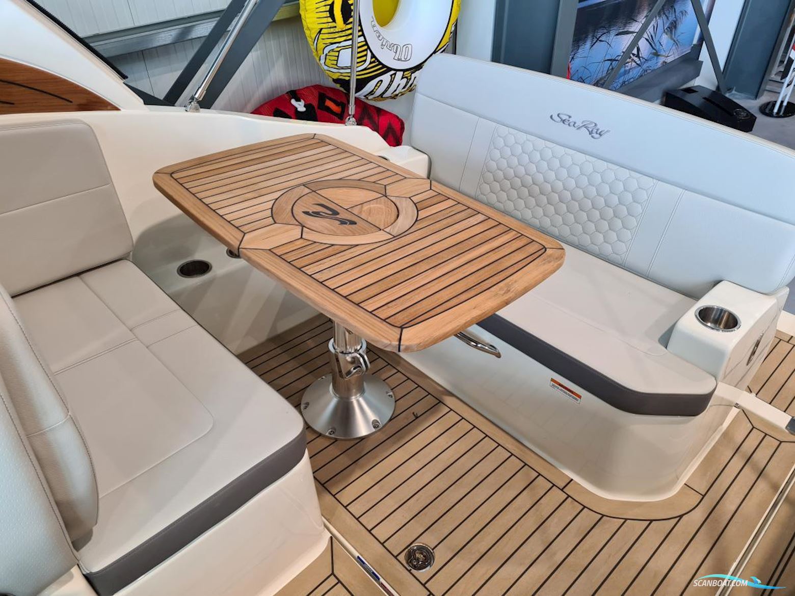 Sea Ray Sundancer 265