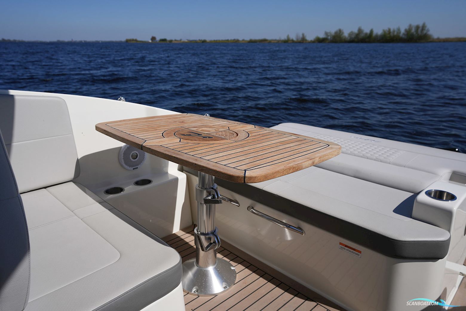 Sea Ray Sundancer 265