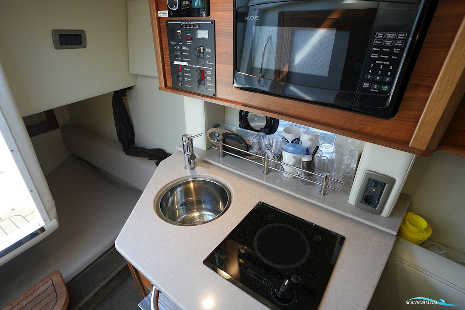 Sea Ray Sundancer 265