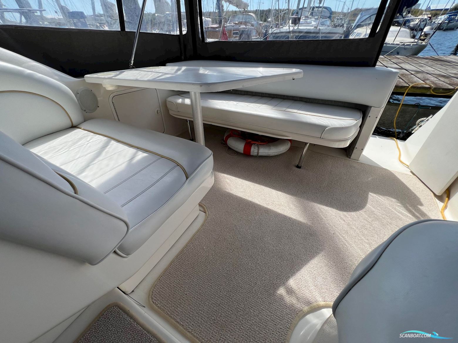 Sea Ray Sundancer 270