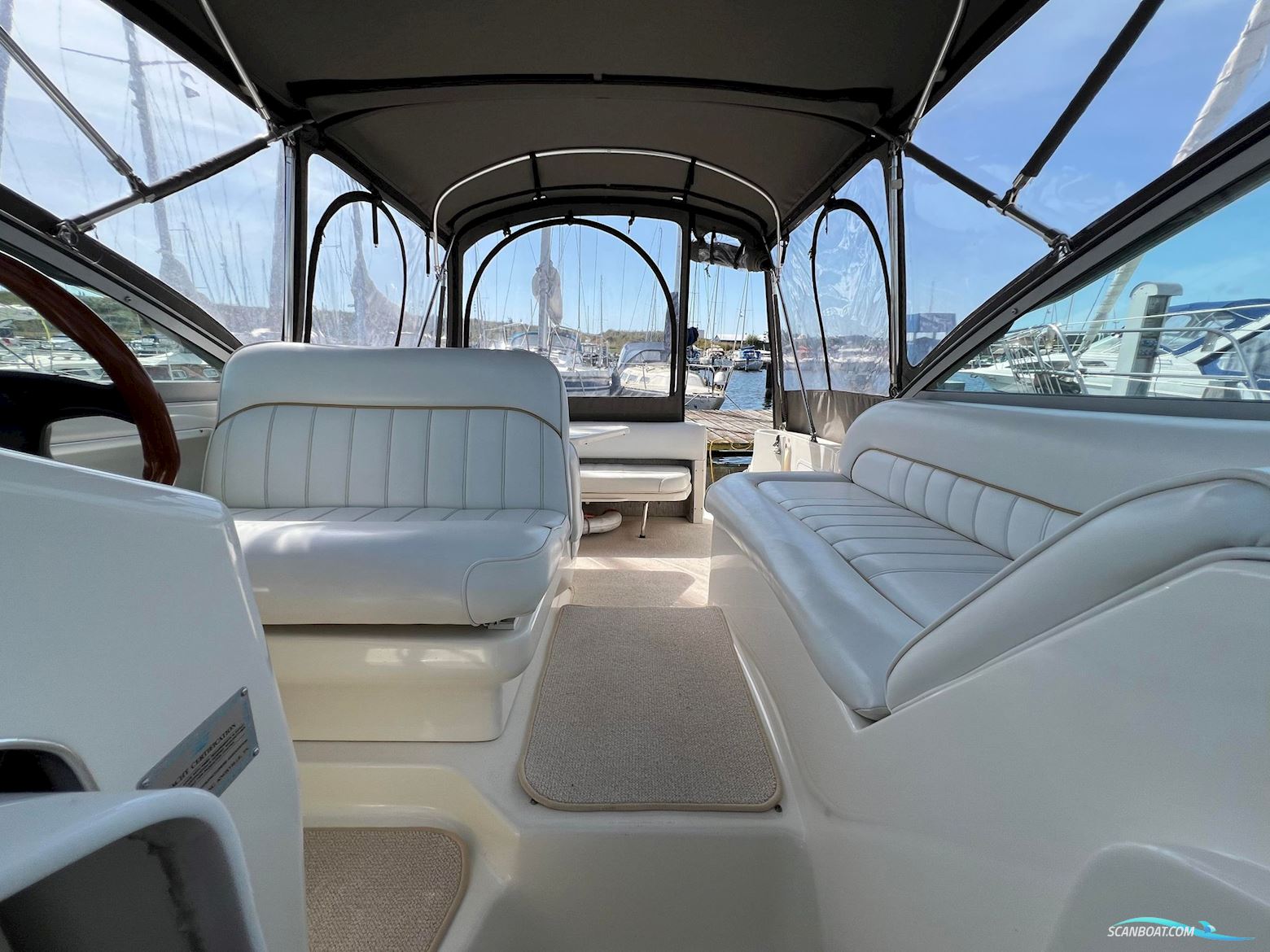 Sea Ray Sundancer 270