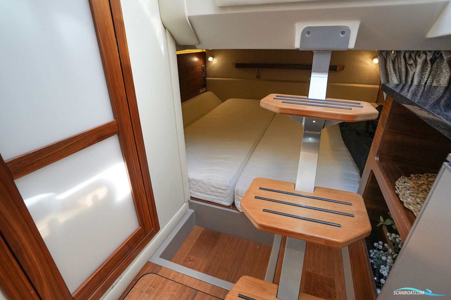 Sea Ray Sundancer 290