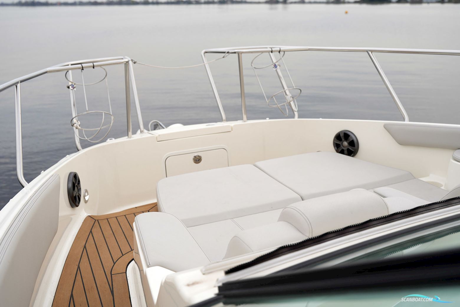 Sea Ray Sundancer 290