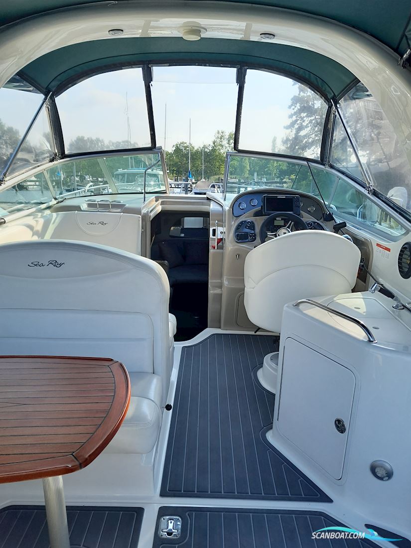 Sea Ray Sundancer 315