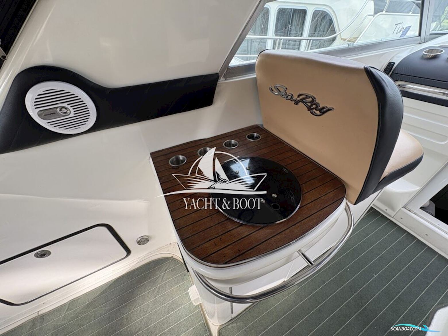 Sea Ray Sundancer 370