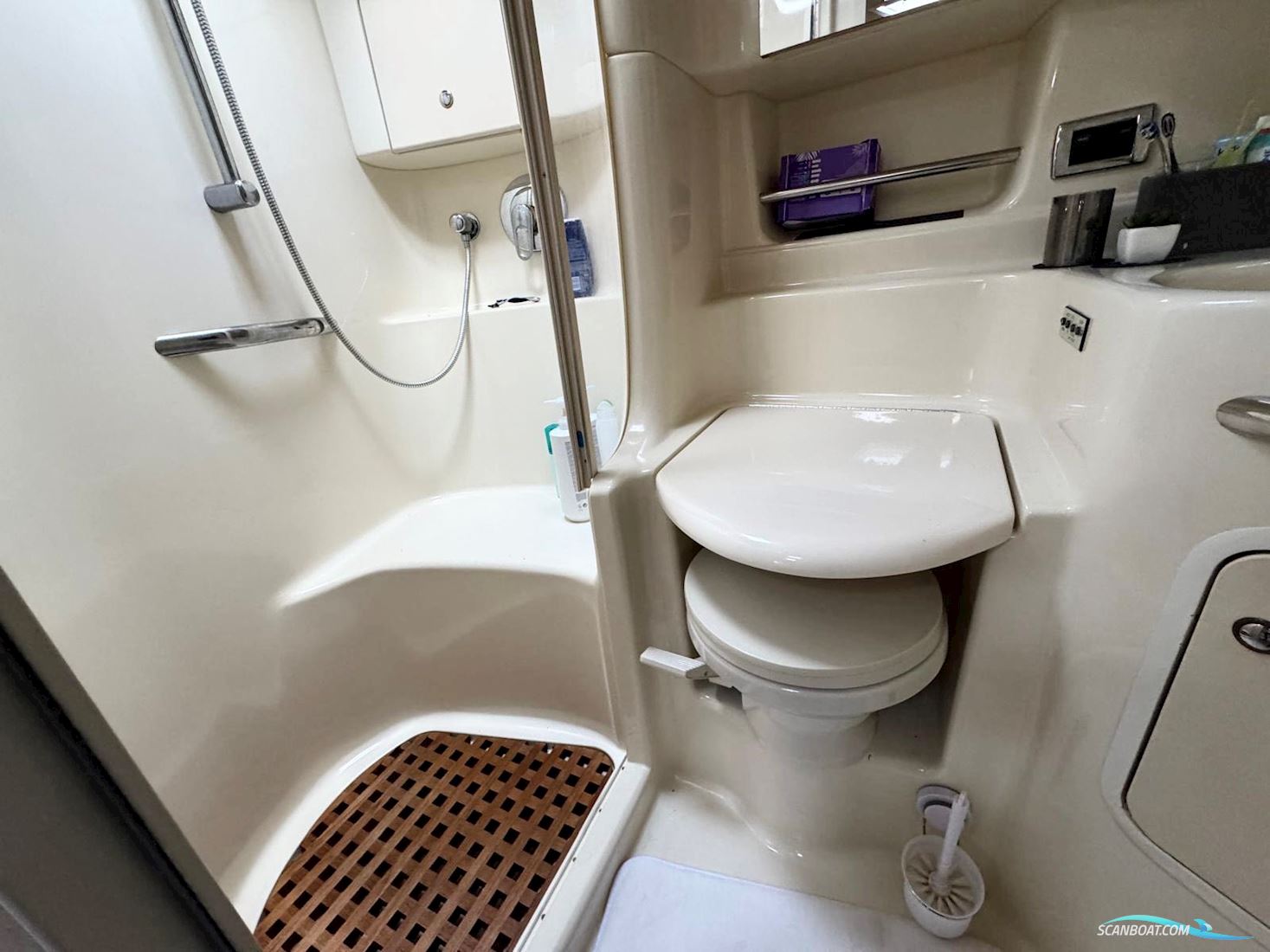 Sea Ray Sundancer 380