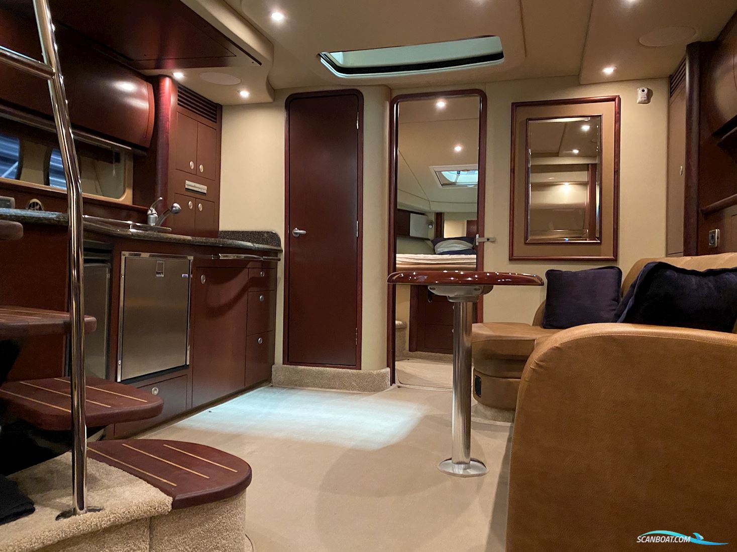 Sea Ray Sundancer 425