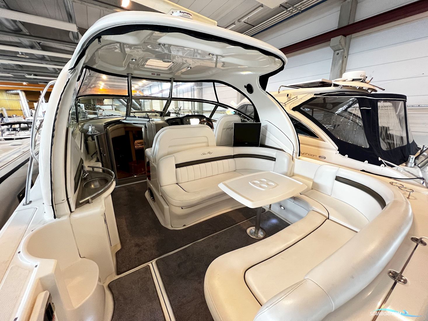 Sea Ray Sundancer 425